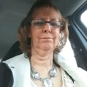 Meet your Posher, Sandy